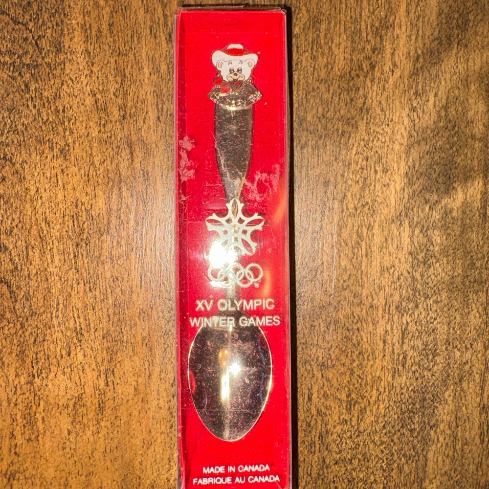 Vintage 1988 Calgary Olympics Souvenir Spoon - Hidy Mascot